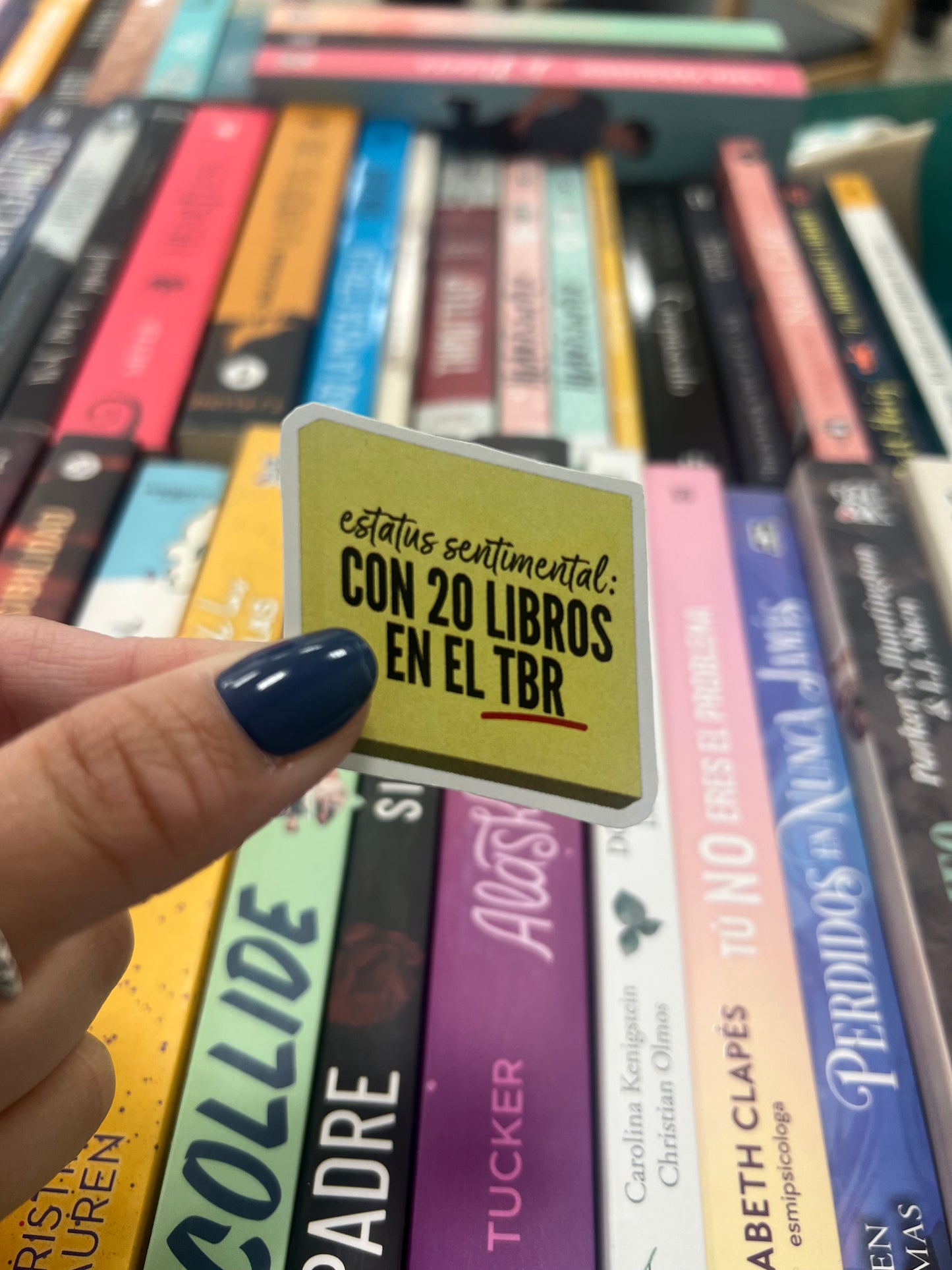 Sticker "Estatus Sentimental: Con 20 Libros en el TBR"